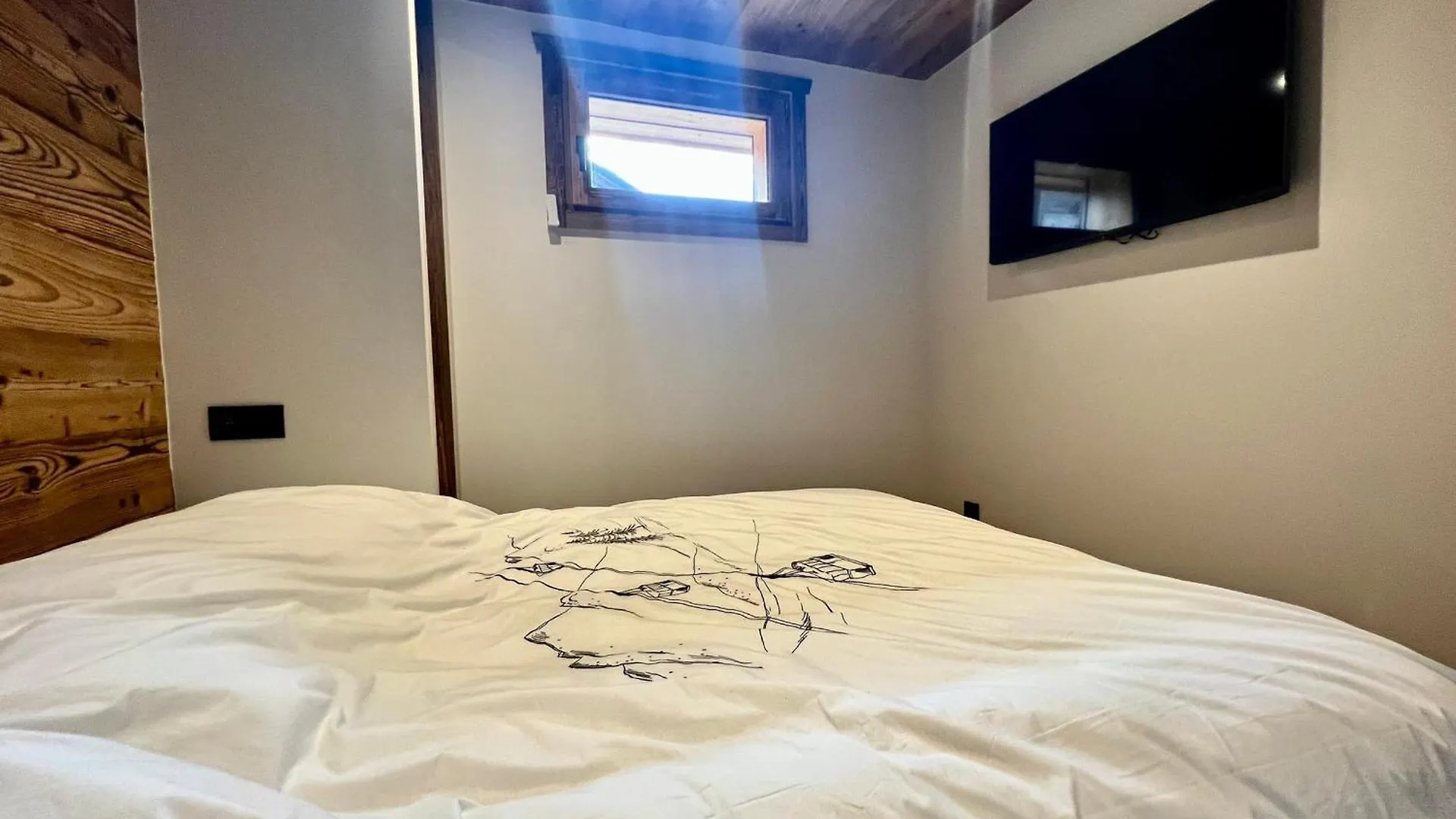 Appartement Moderne Au Coeur De Notre-Dame-De-Bellecombe, Proche Pistes Et Commodites - Fr-1-505-185